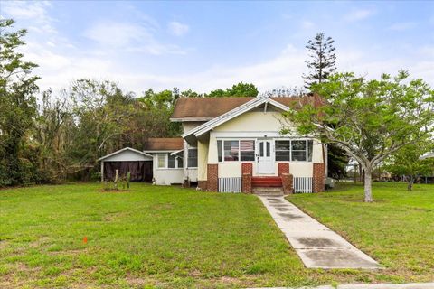 Photo of 408 Mckay Drive, Haines City, FL 33844 (MLS # O6383008)