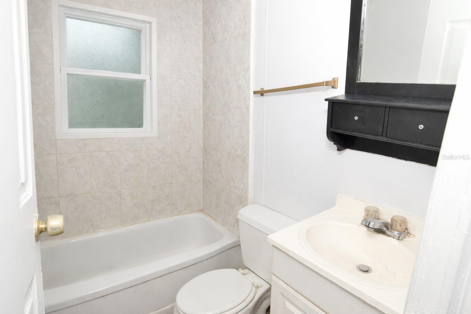 PASADENA TERRACE - Residential