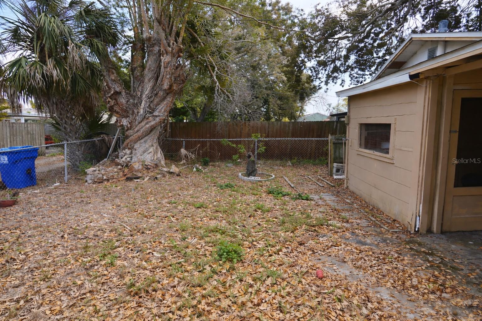 PASADENA TERRACE - Residential