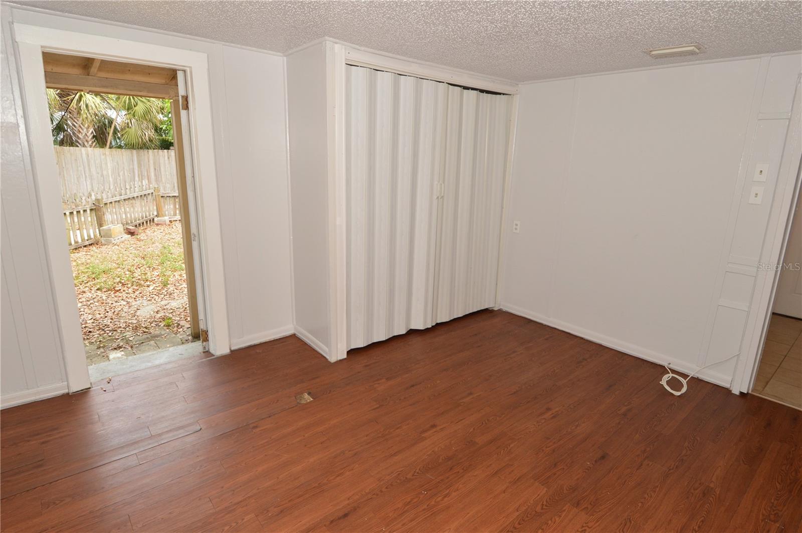 PASADENA TERRACE - Residential