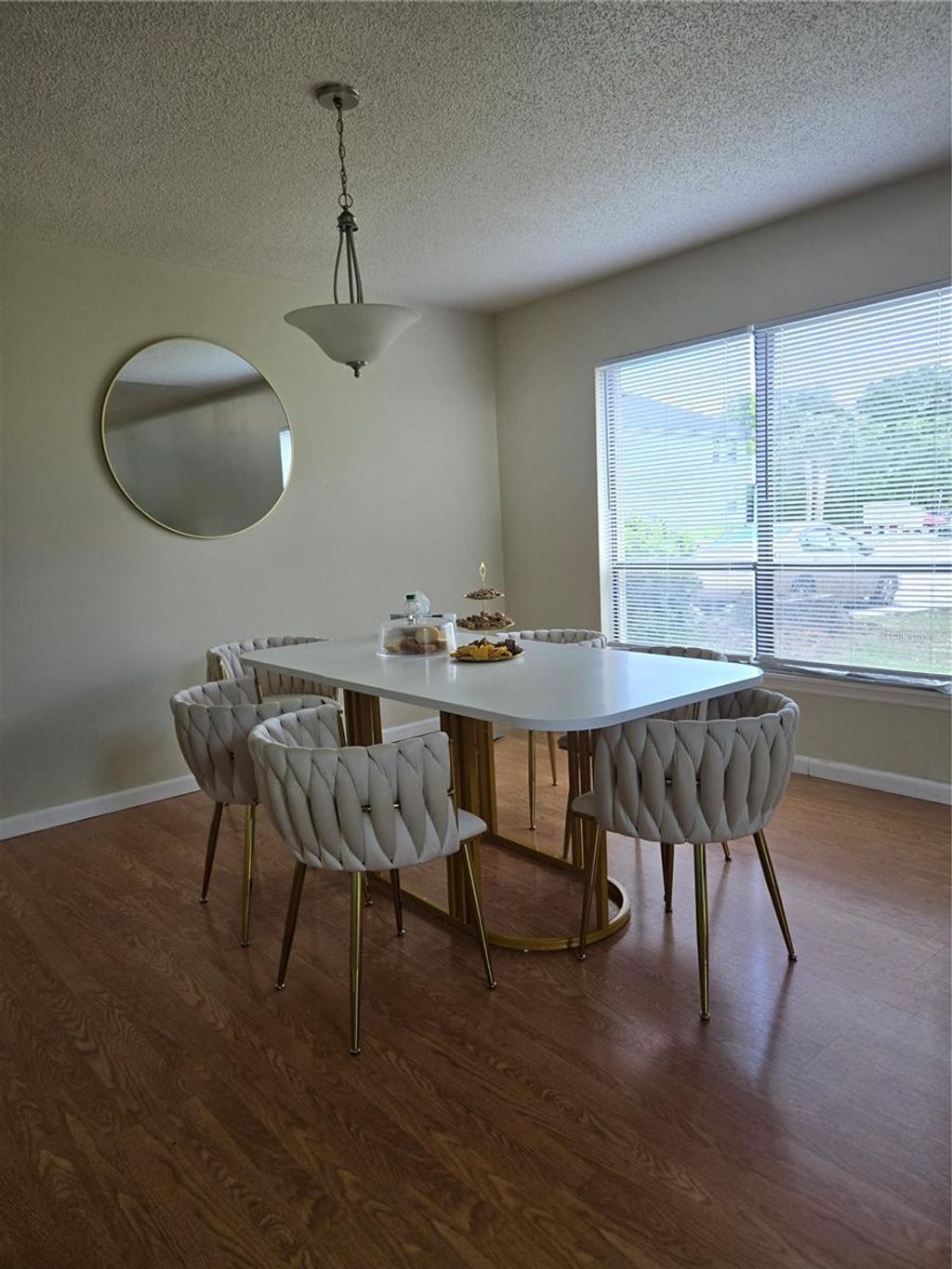 Photo of 422 S Netherwood Crescent, Altamonte Springs, FL 32714 (MLS # O6380726)