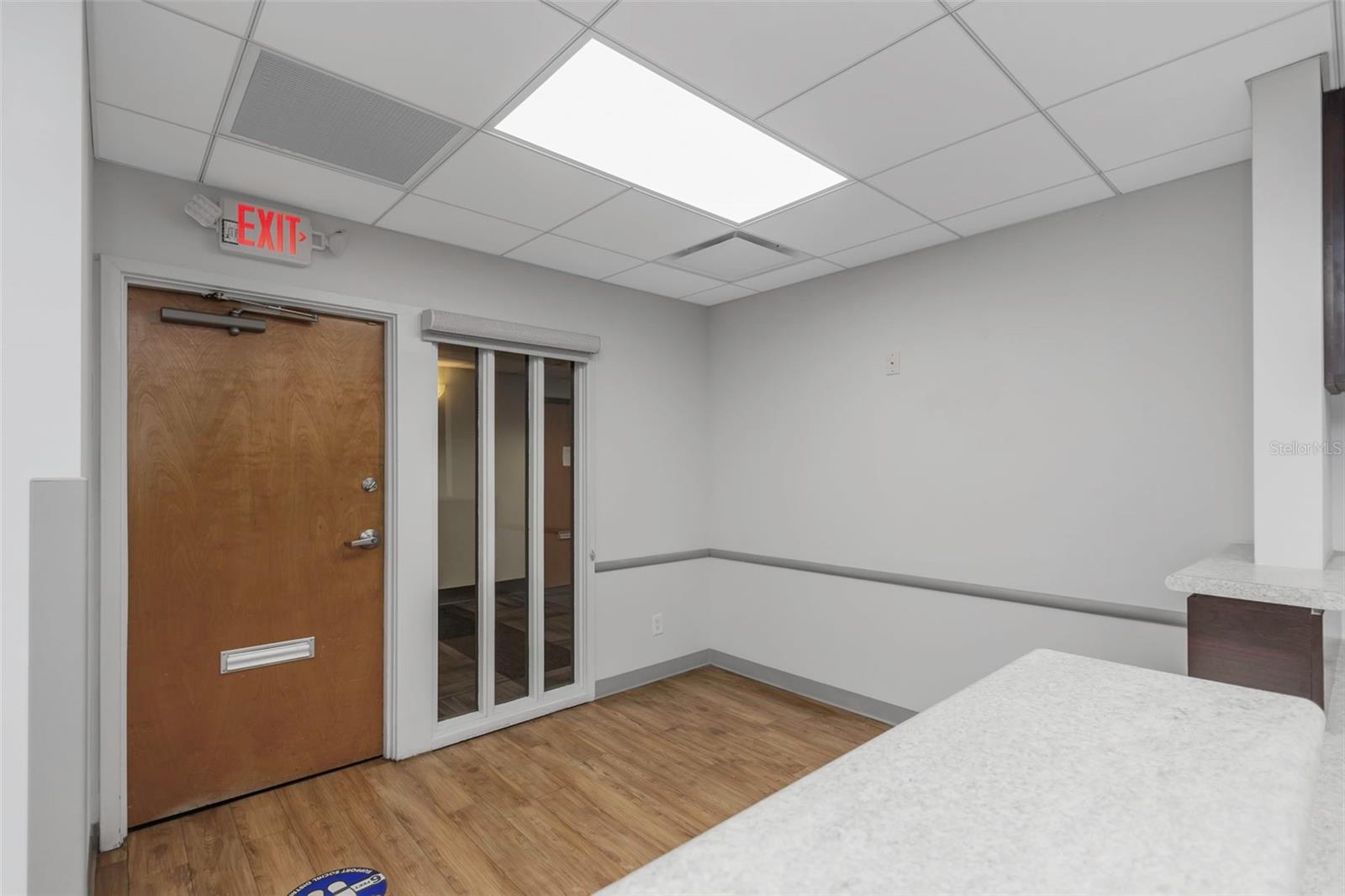 TEMPLE TERRACES - Commercial Lease