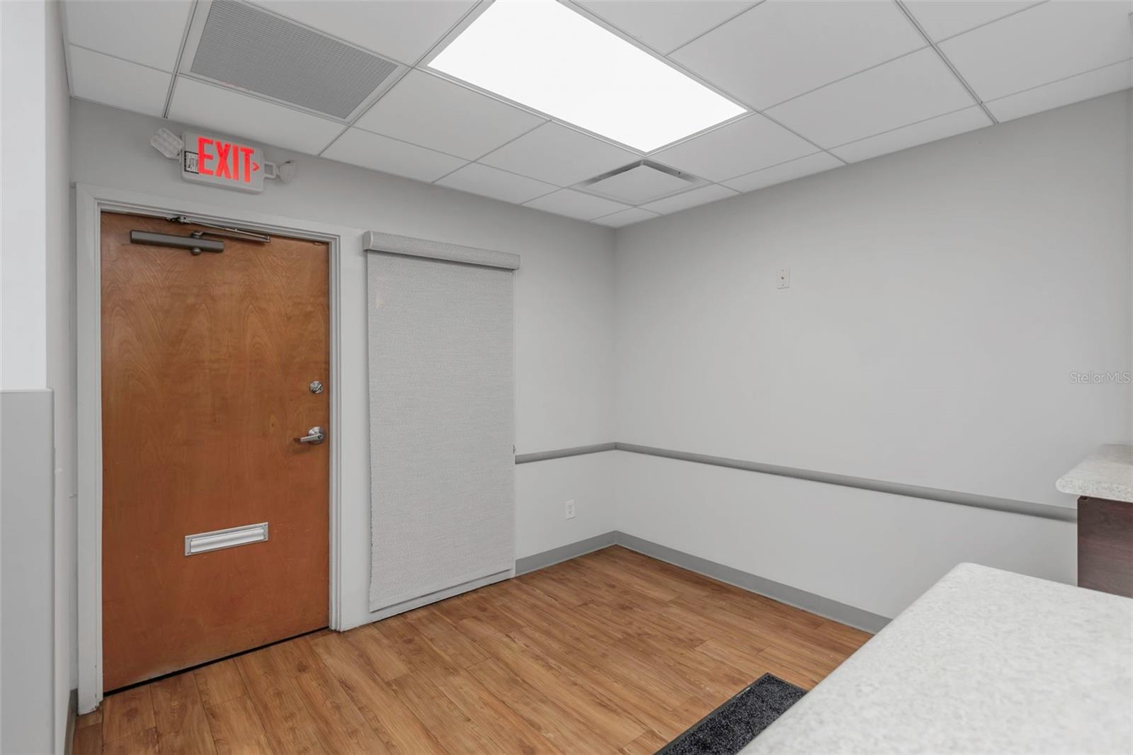 TEMPLE TERRACES - Commercial Lease