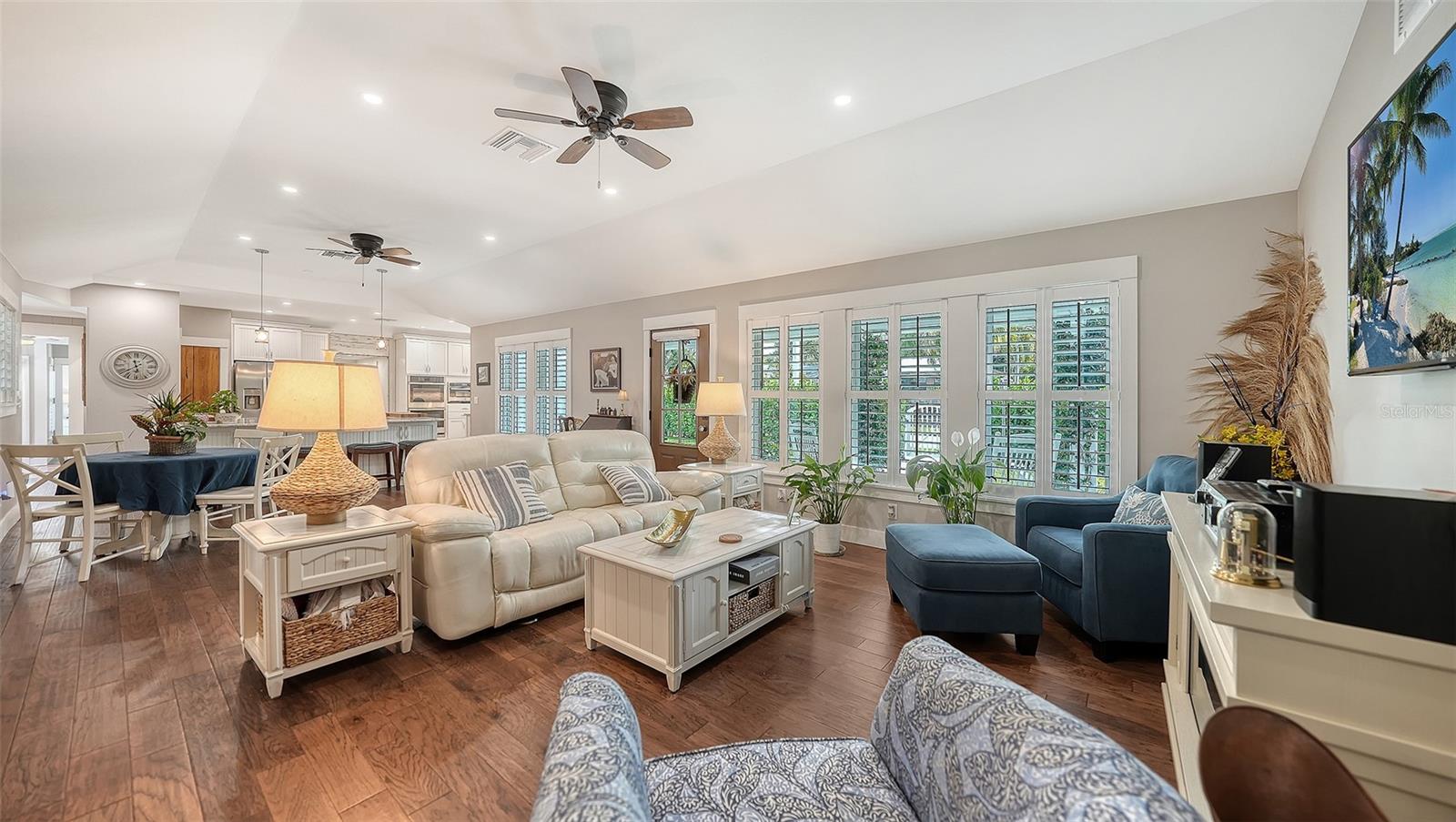 GRANADA - Residential