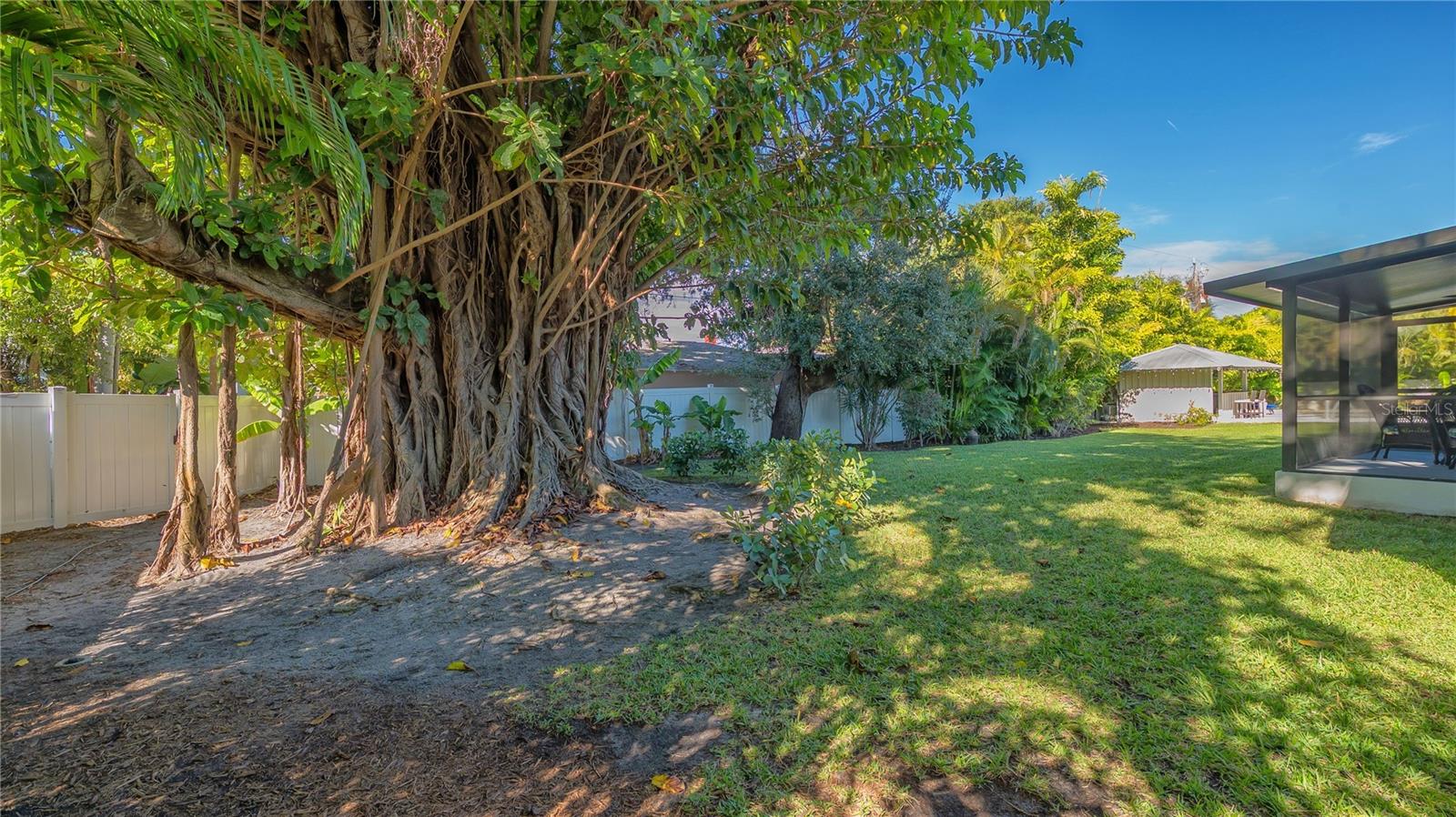 GRANADA - Residential