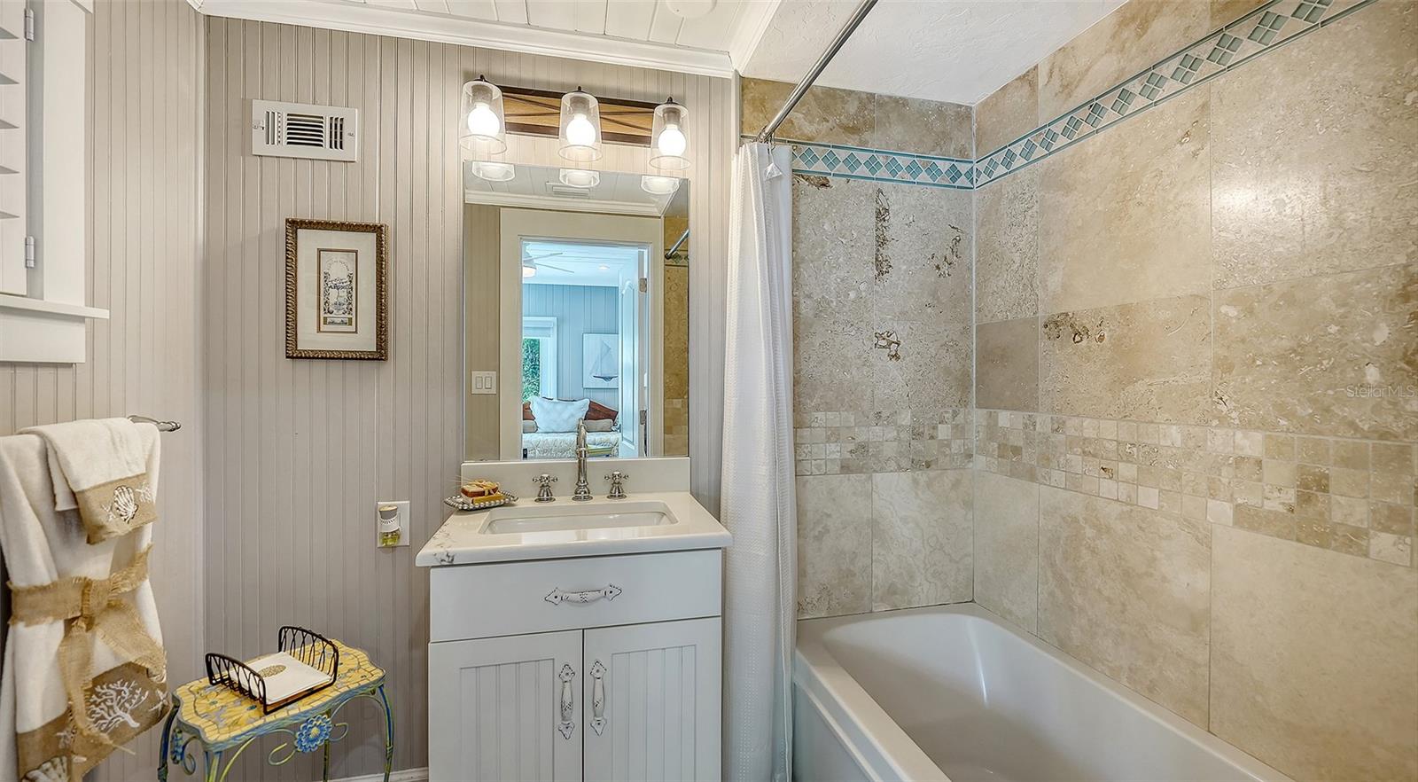 GRANADA - Residential