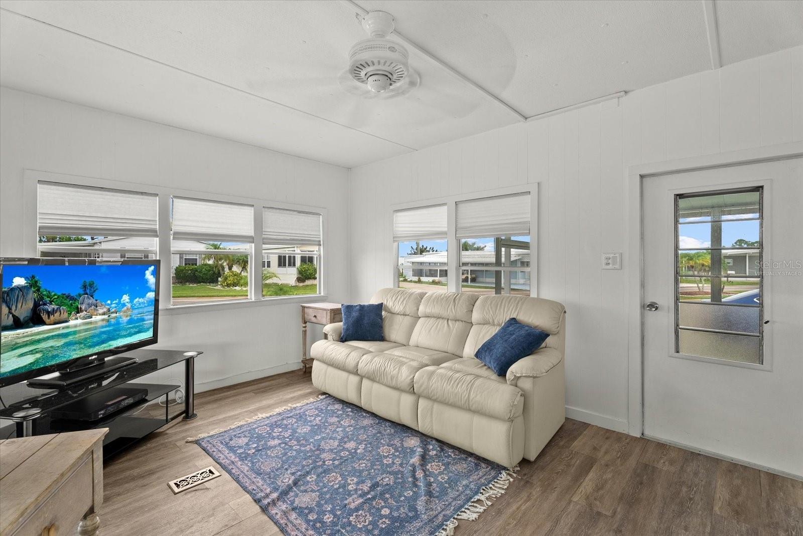 225 BLACKBURN BOULEVARD, NORTH PORT, FL, 34287 3 225 BLACKBURN BOULEVARD