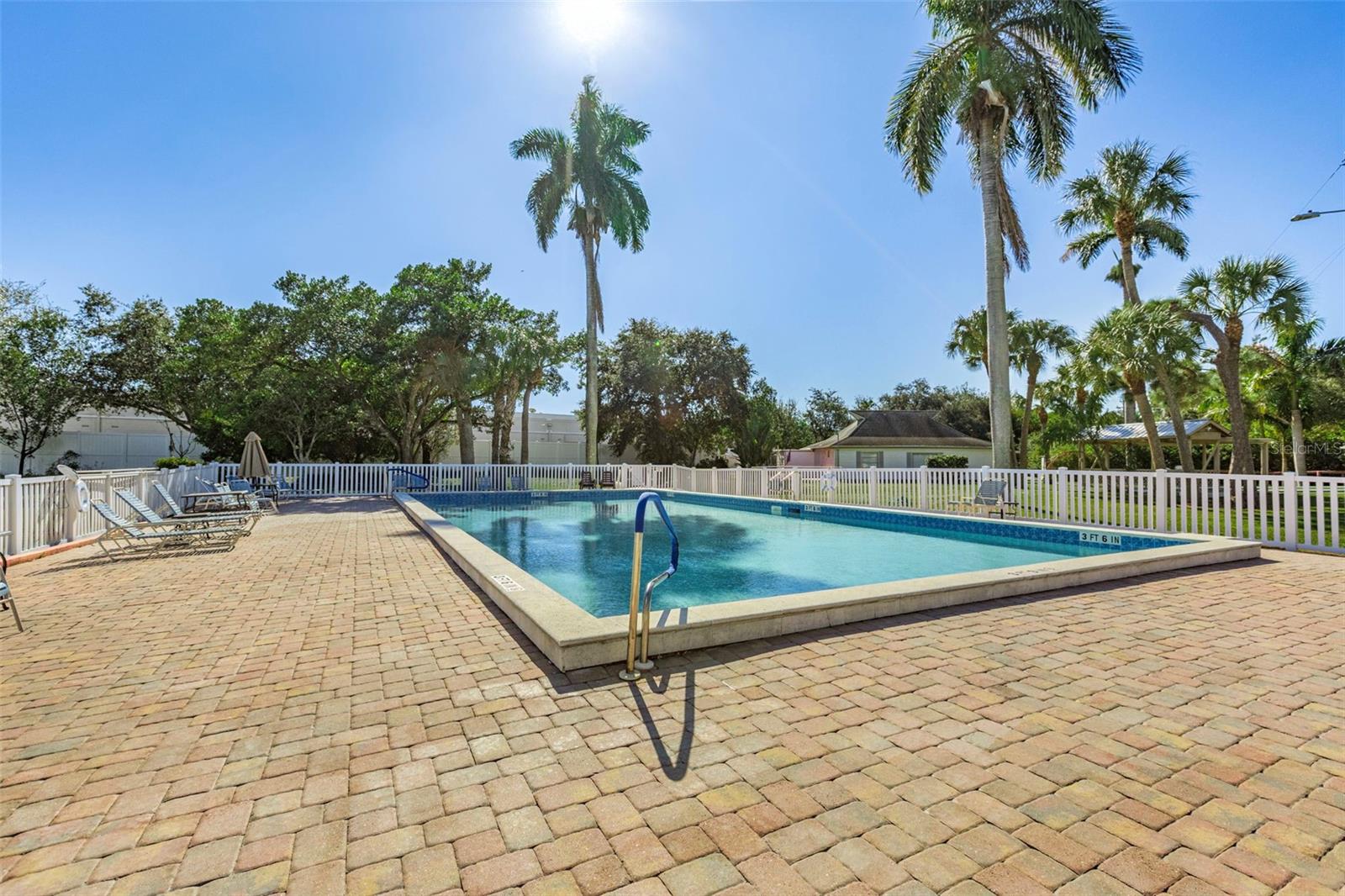 TROPIC TERRACE GARDENS CONDO - Residential