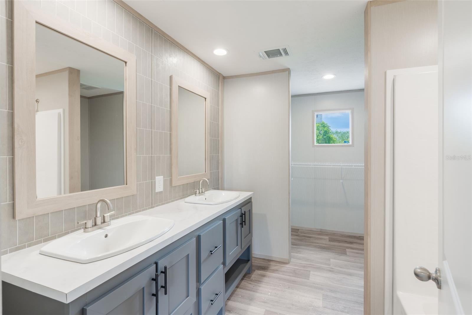 LAKE VIEW HEIGHTS ADD 02 - Residential