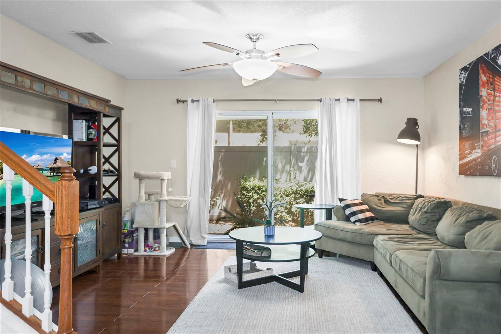 2529 HARN BOULEVARD 2