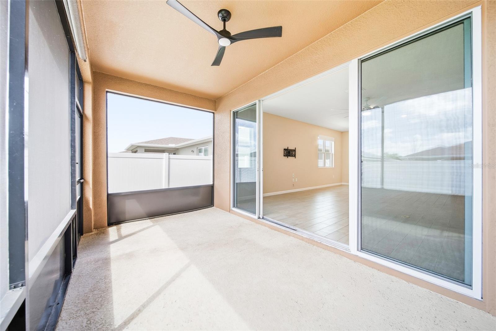 SEASONS/HILLTOP - Residential