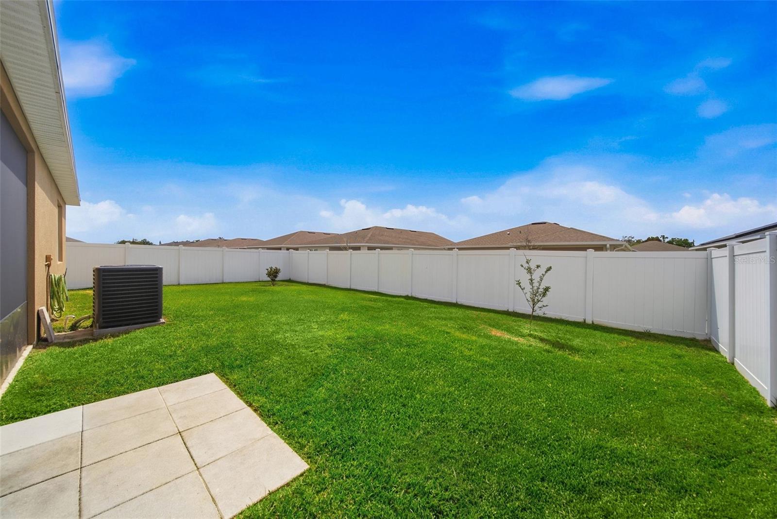 SEASONS/HILLTOP - Residential