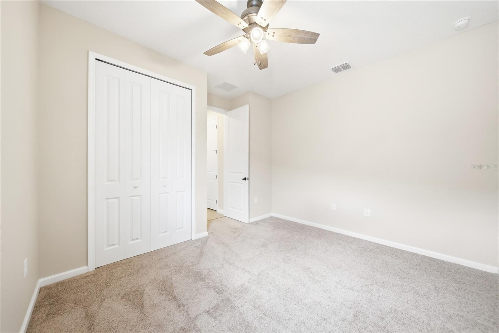 SEASONS/HILLTOP - Residential