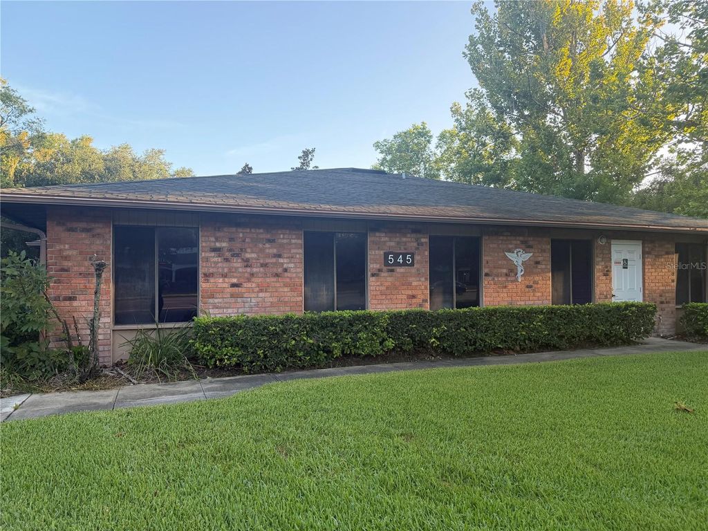 Photo of 545 W Granada Boulevard, Ormond Beach, FL 32174 (MLS # TB8532997)