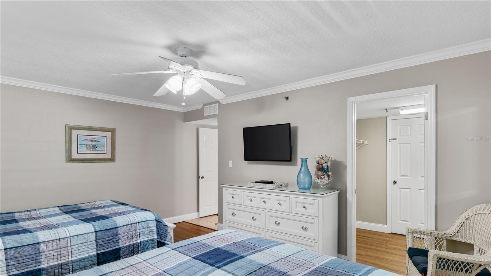 SAND DOLLAR CONDO - Residential