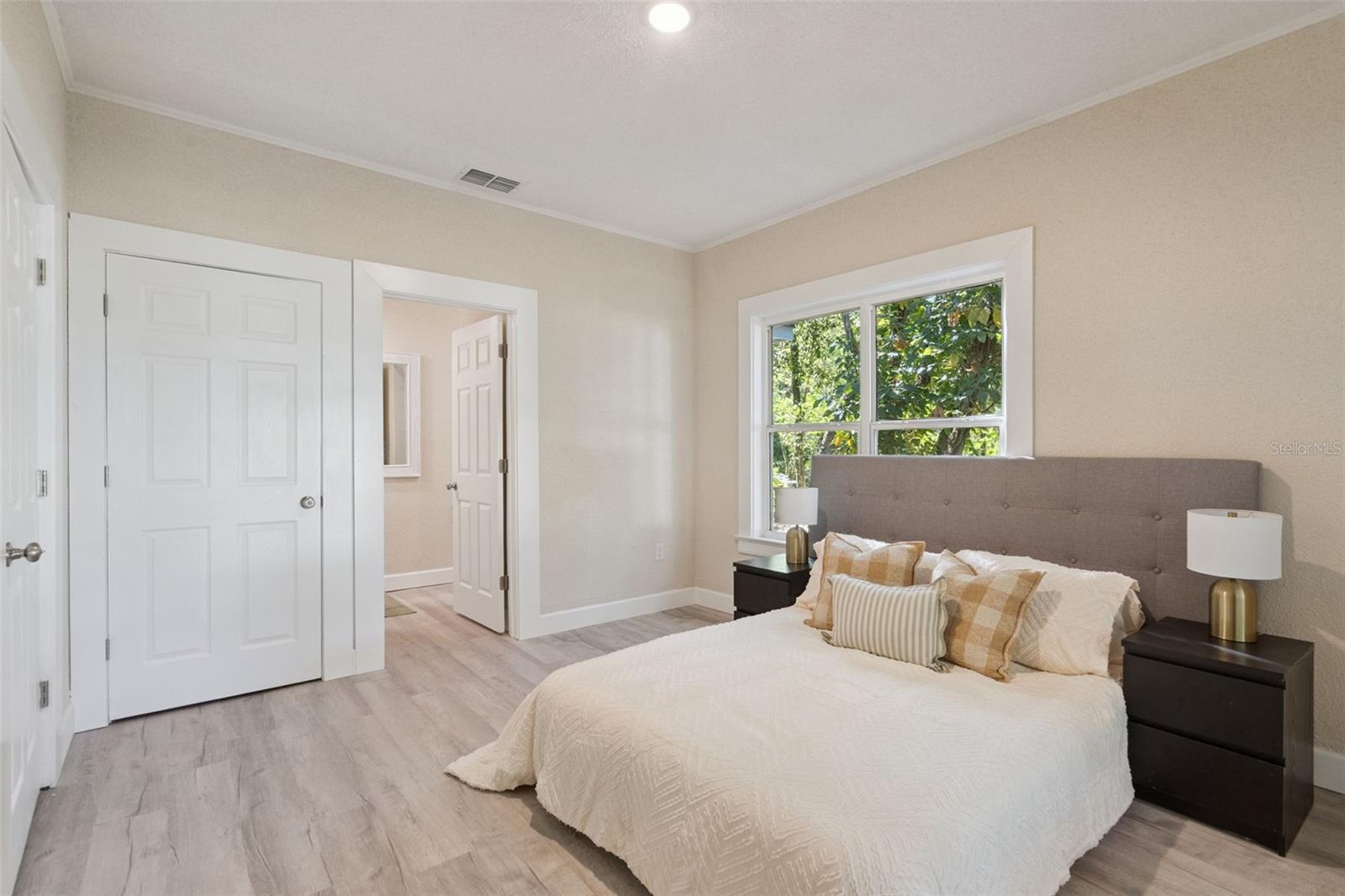 FRANKLIN TERRACE - Residential Lease