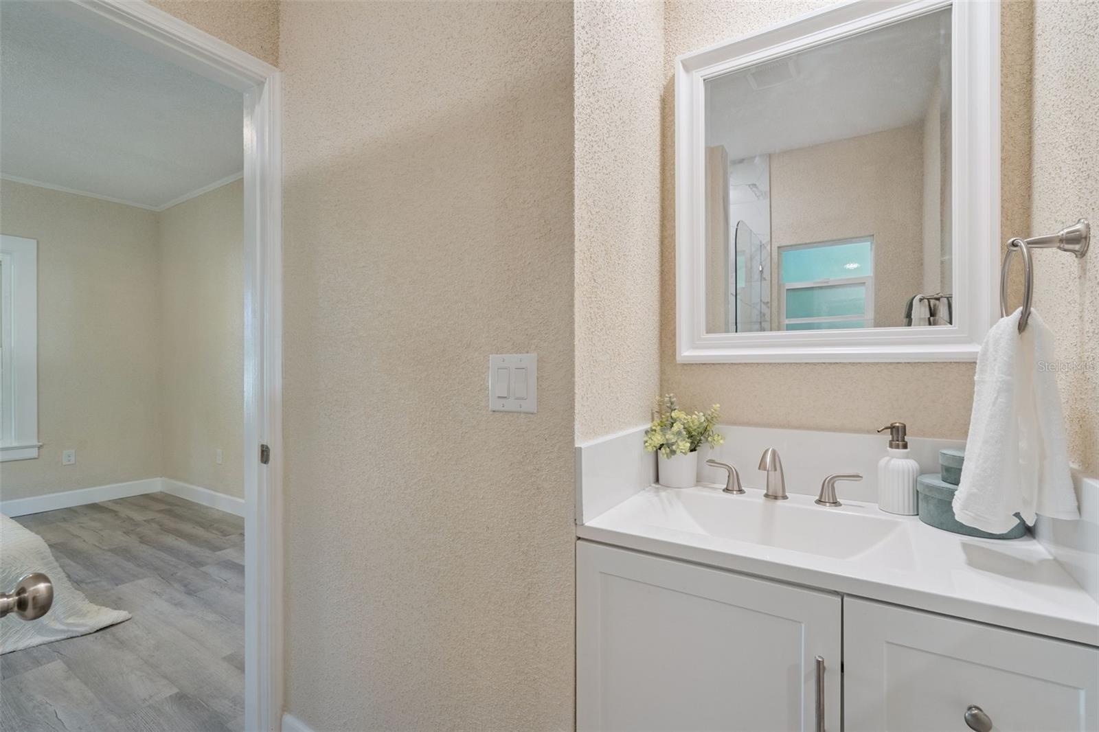 FRANKLIN TERRACE - Residential Lease