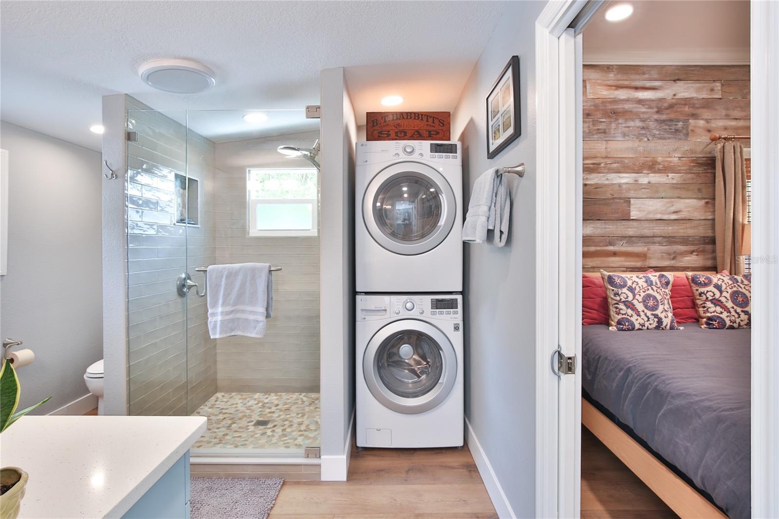 PETROUTSA BROTHERS SUB - Residential