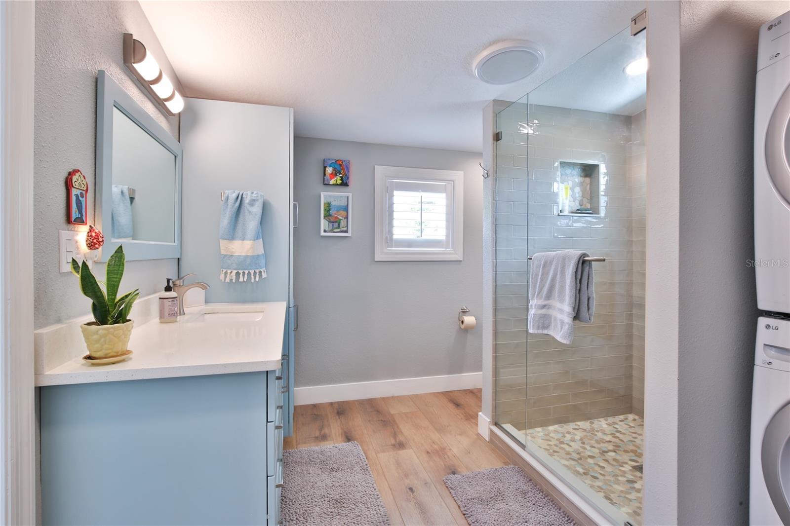 PETROUTSA BROTHERS SUB - Residential