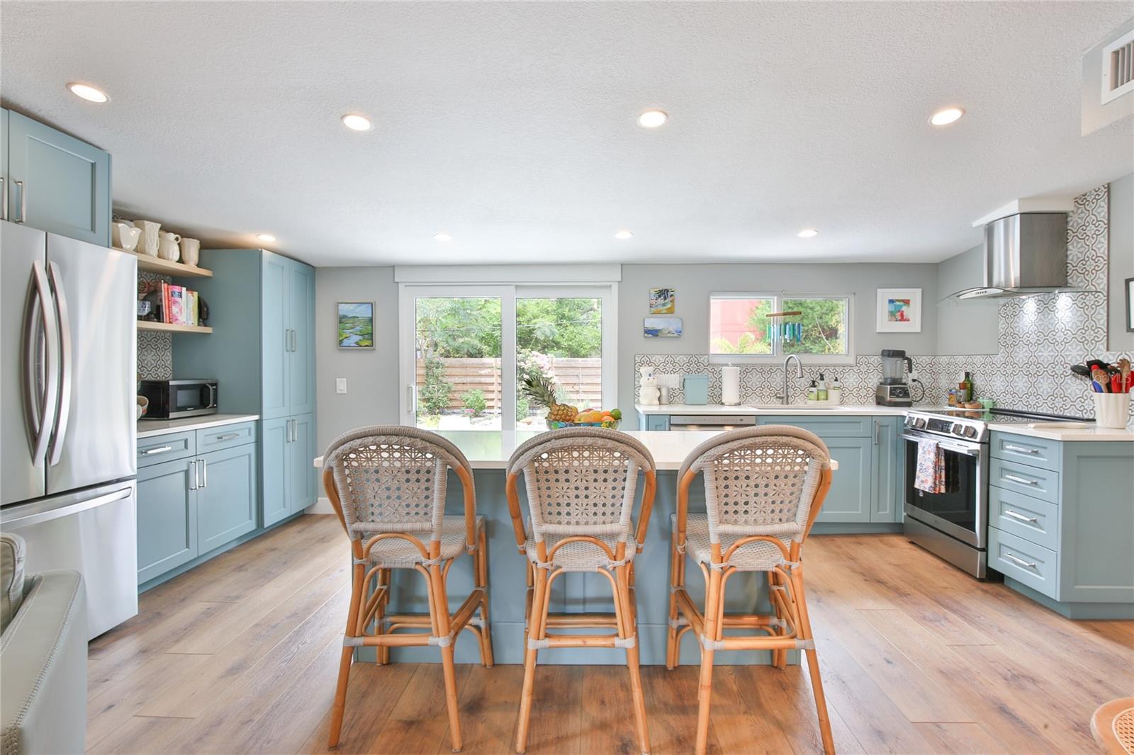 PETROUTSA BROTHERS SUB - Residential