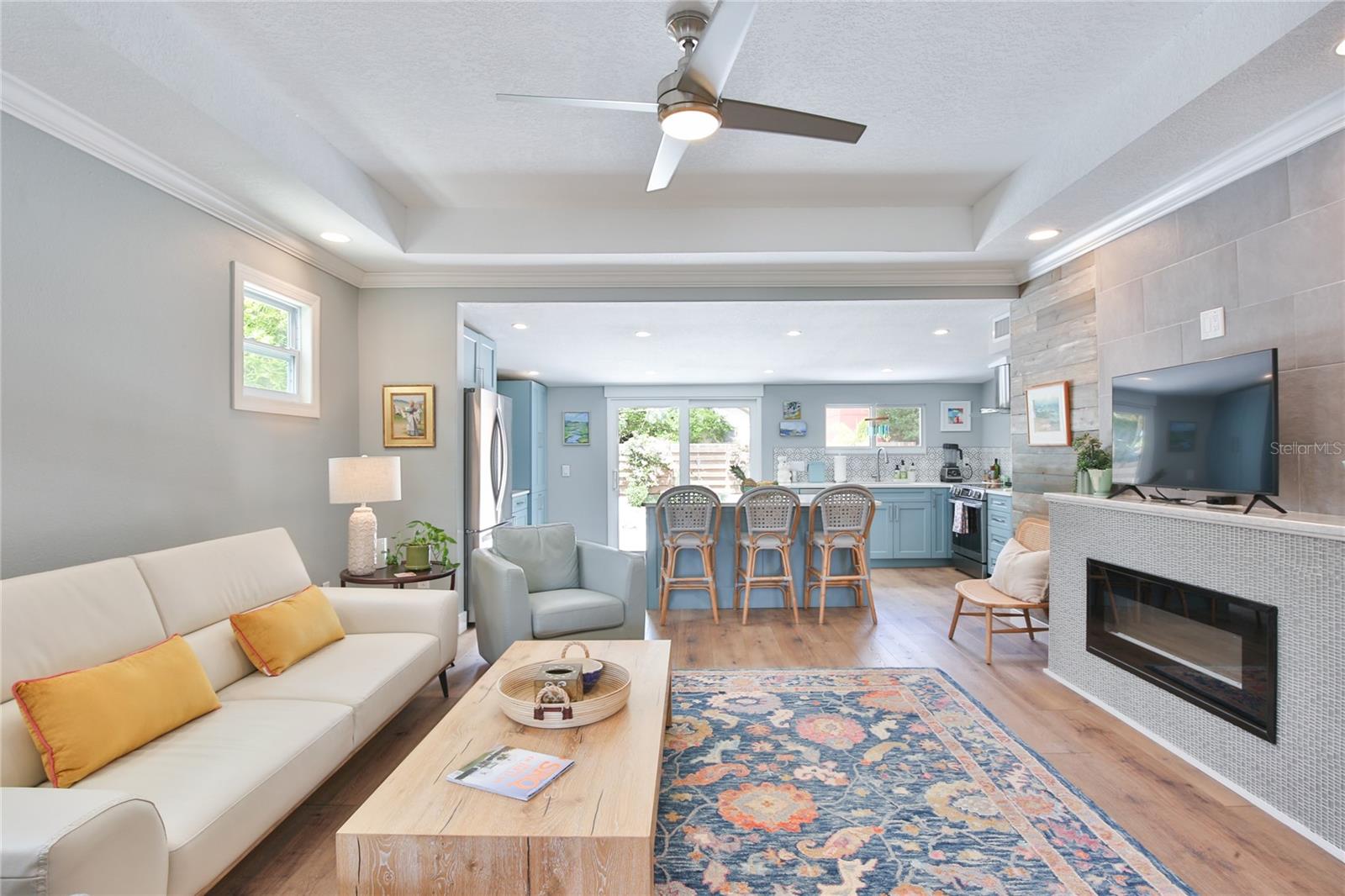 PETROUTSA BROTHERS SUB - Residential