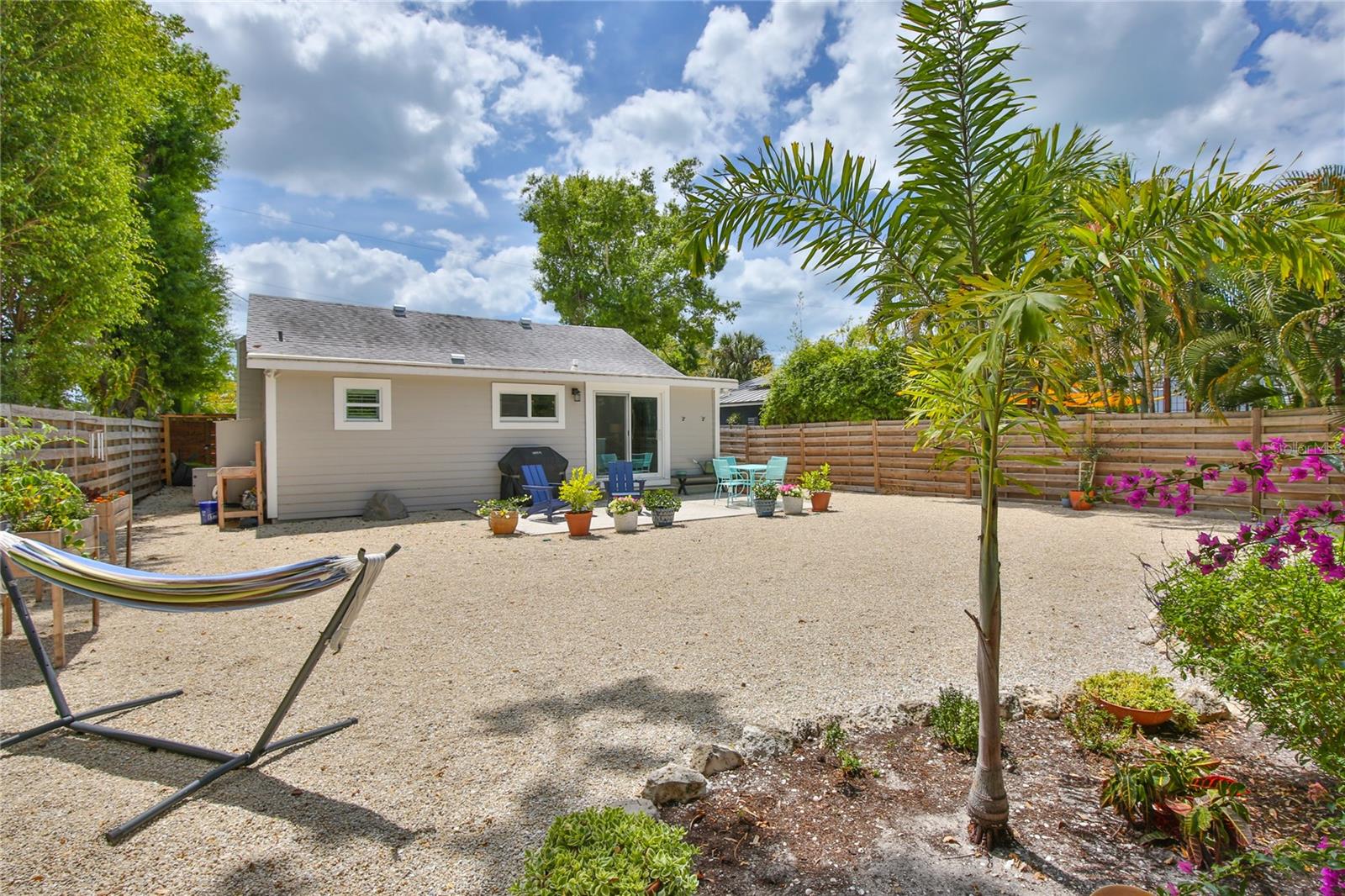 PETROUTSA BROTHERS SUB - Residential