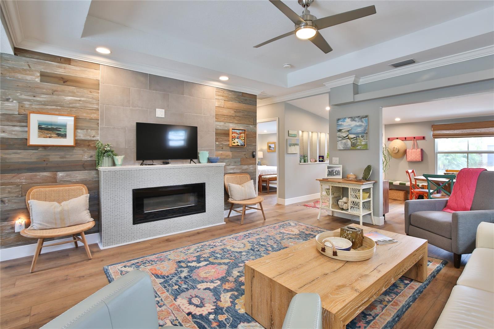 PETROUTSA BROTHERS SUB - Residential