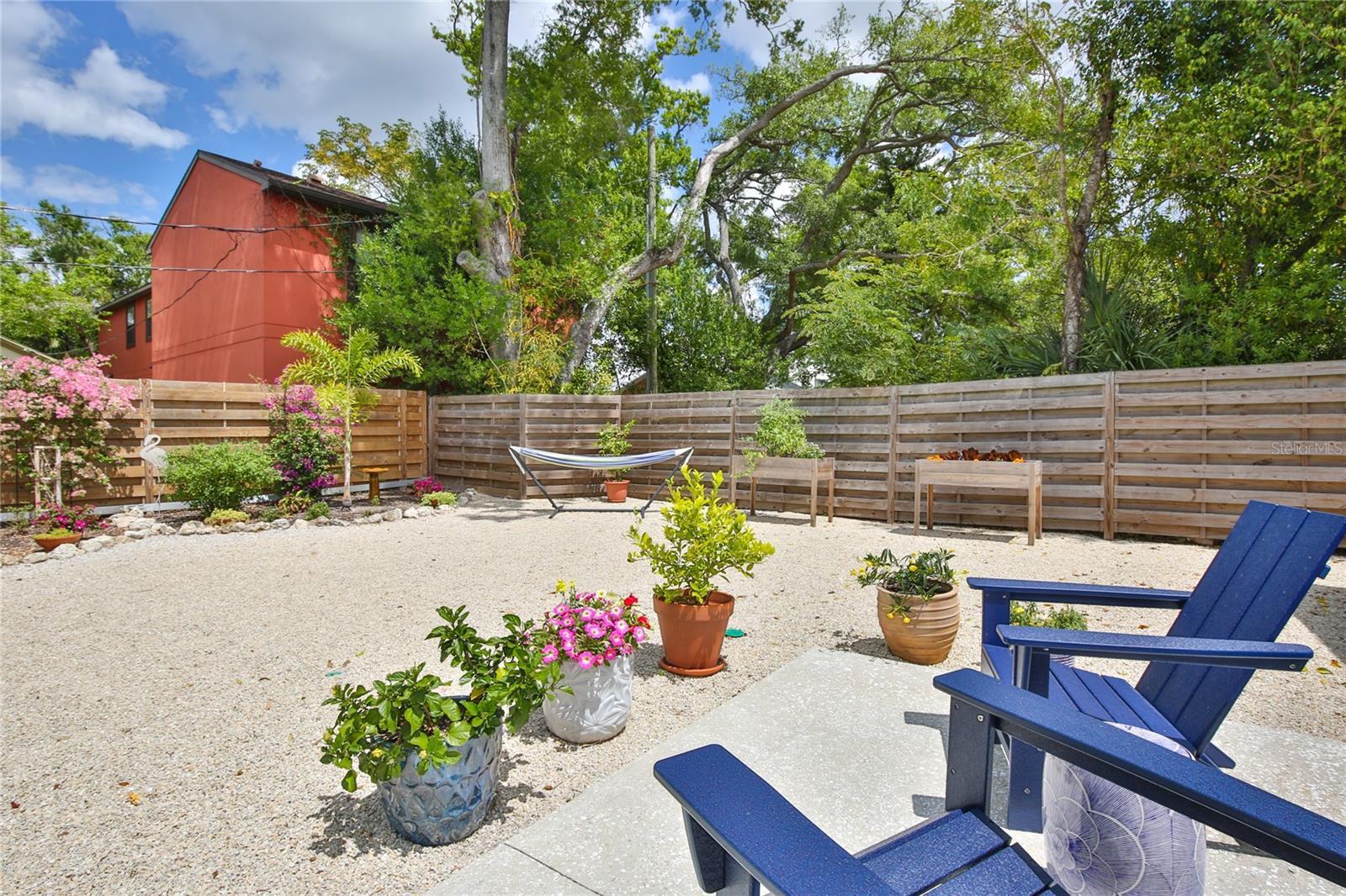 PETROUTSA BROTHERS SUB - Residential