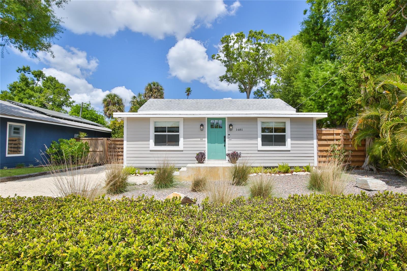 PETROUTSA BROTHERS SUB - Residential