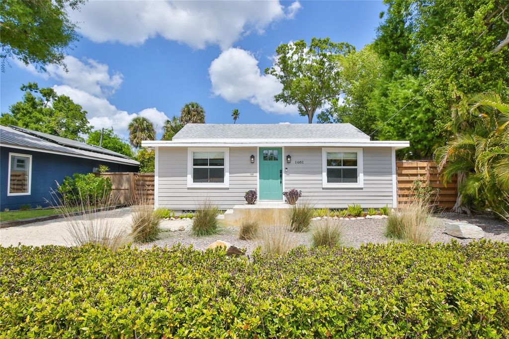 Photo of 1681 8th Street, Sarasota, FL 34236 (MLS # A4688573)