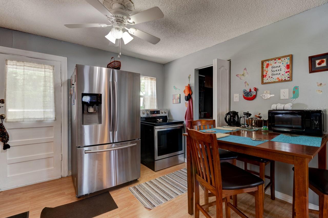 Lake Helen Blk 102 - Residential