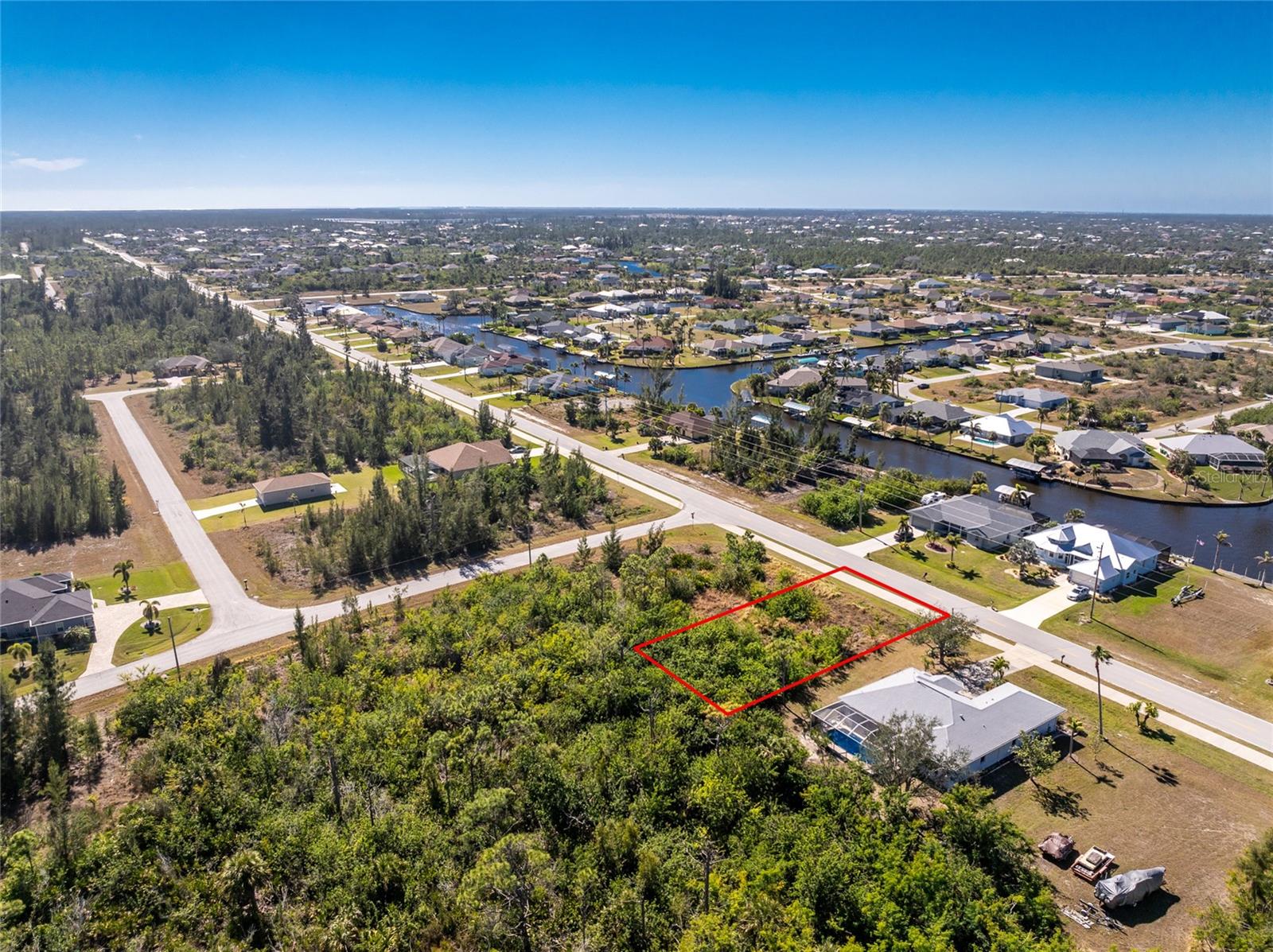 PORT CHARLOTTE SEC 94 01 - Land