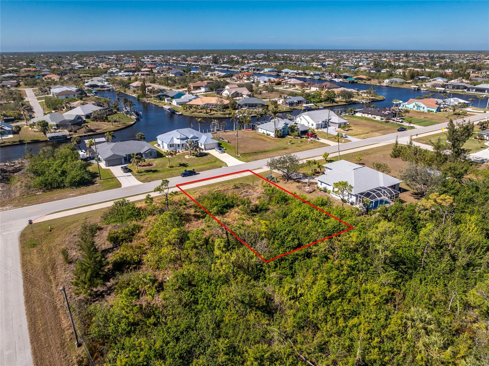 PORT CHARLOTTE SEC 94 01 - Land