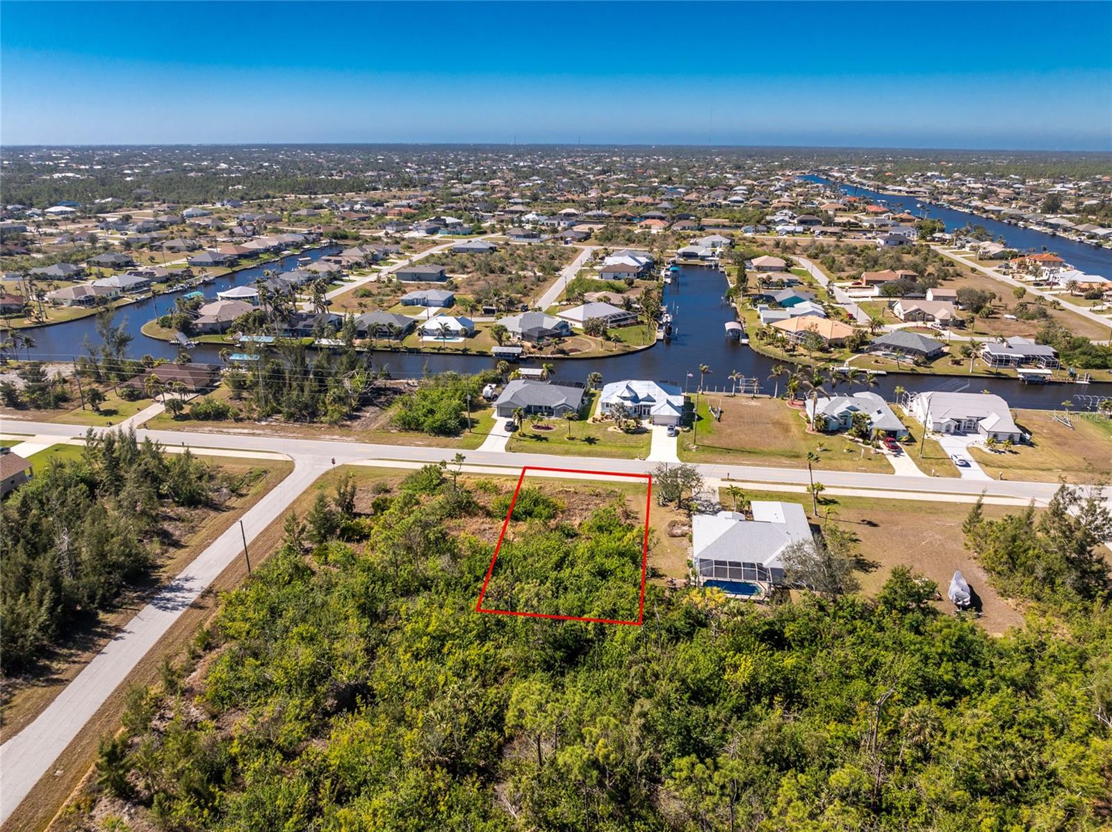 PORT CHARLOTTE SEC 94 01 - Land
