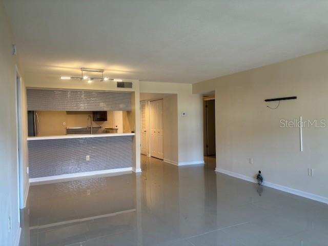 2593 COUNTRYSIDE BOULEVARD 7103