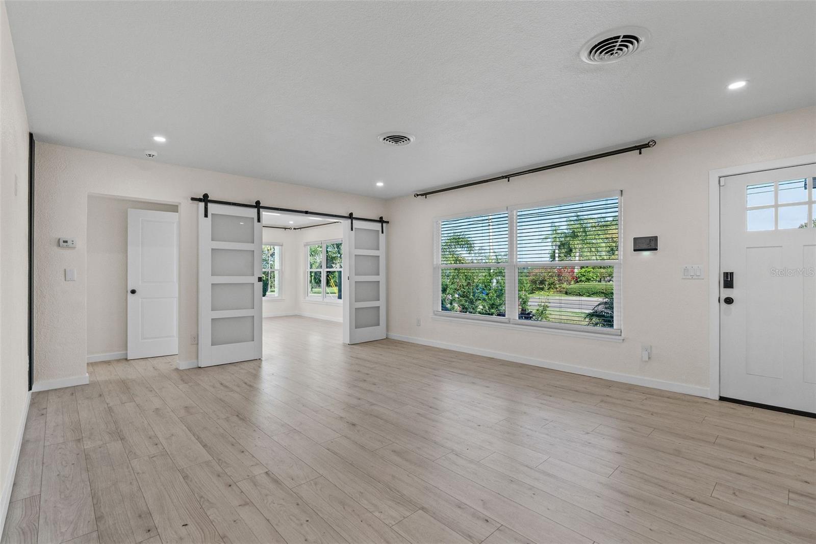 RUSSELLS SUB - Residential Lease