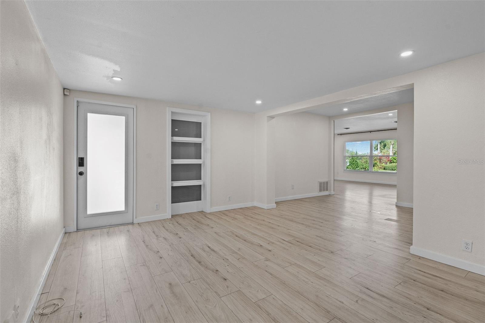 RUSSELLS SUB - Residential Lease