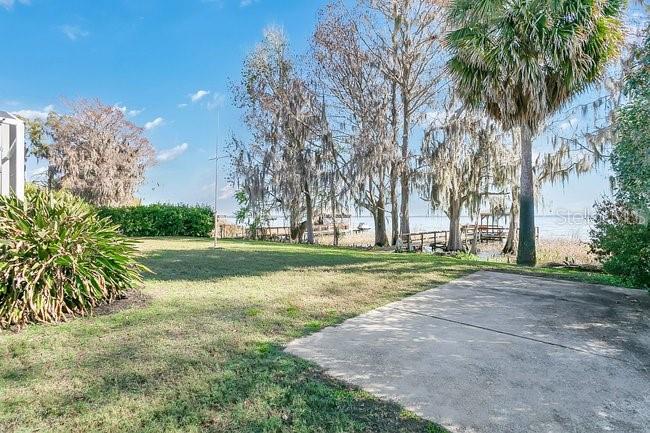 WESTERN SHORES - Residential