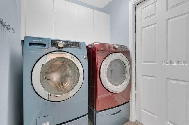 WESTERN SHORES - Residential