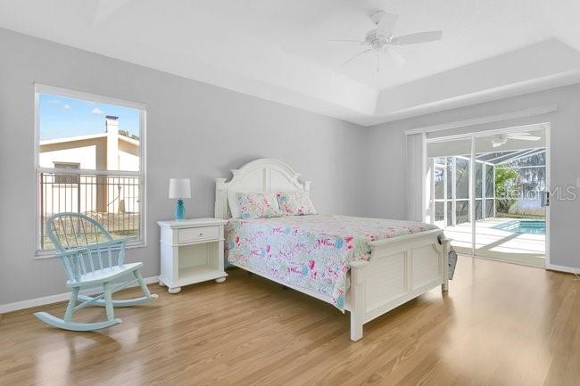 WESTERN SHORES - Residential