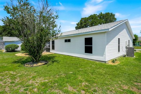 Tiny photo for 5044 El Destino Drive, Leesburg, FL 34748 (MLS # G5111860)