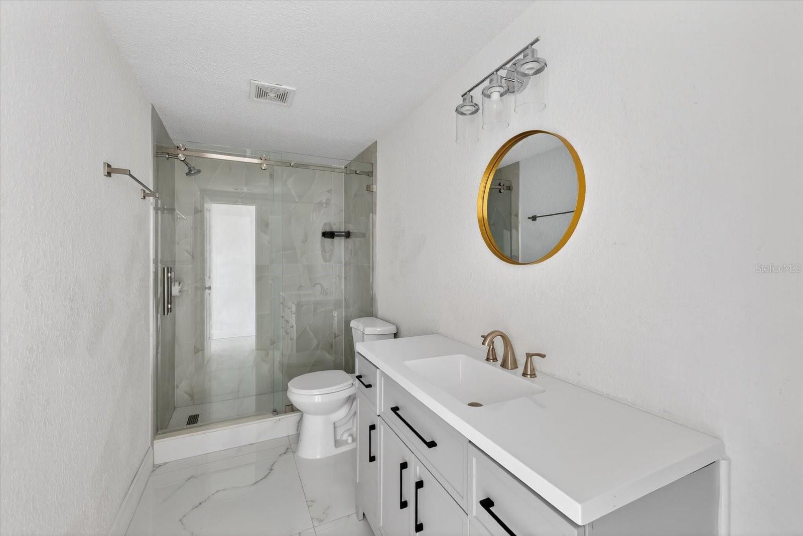 REGENCY PARK - Residential