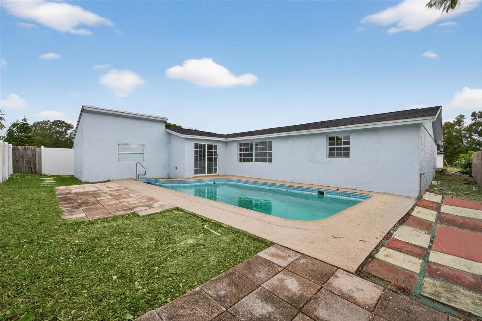 REGENCY PARK - Residential