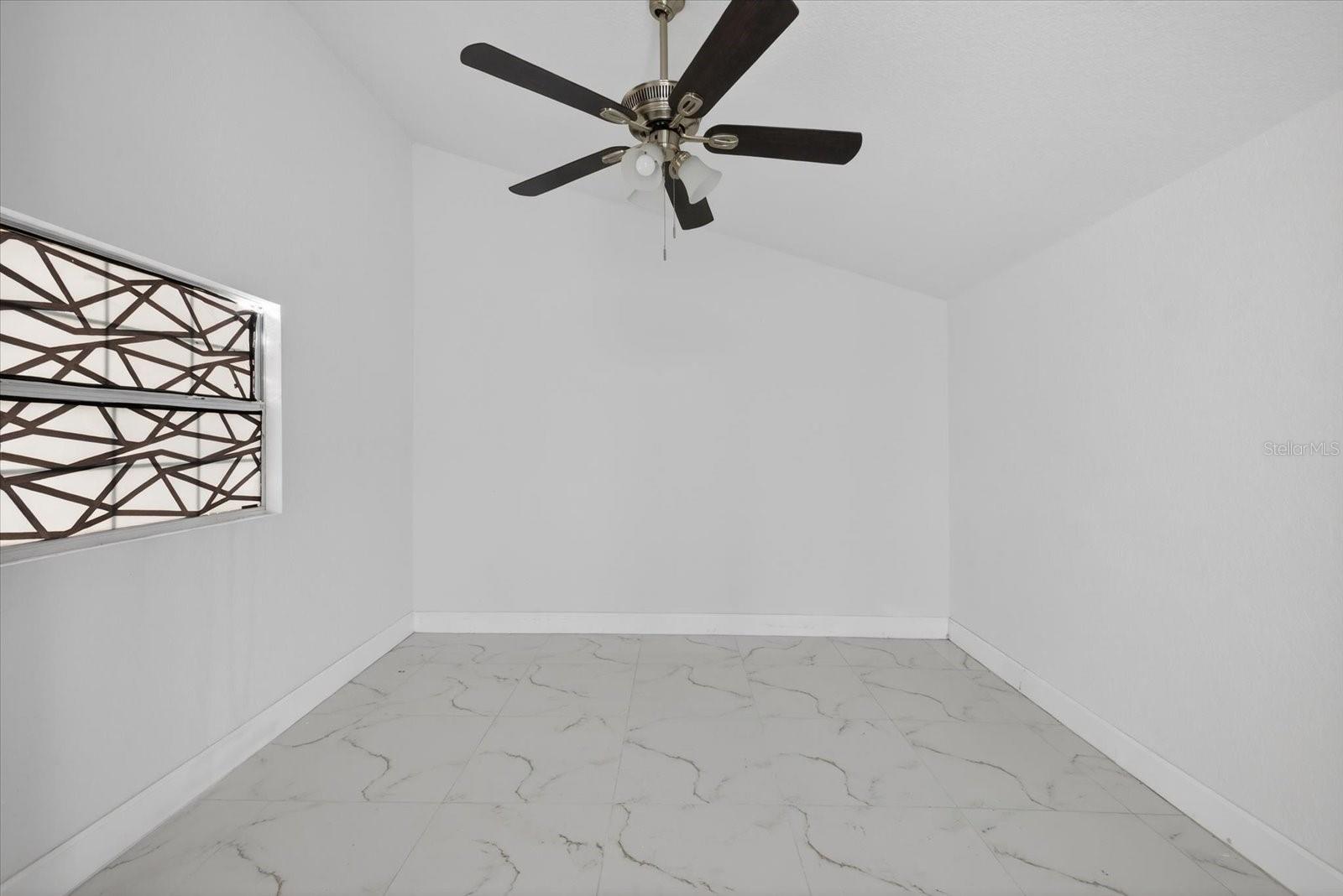 REGENCY PARK - Residential