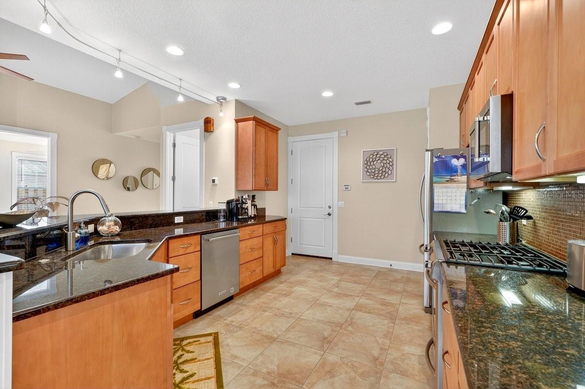 COOPER - Residential