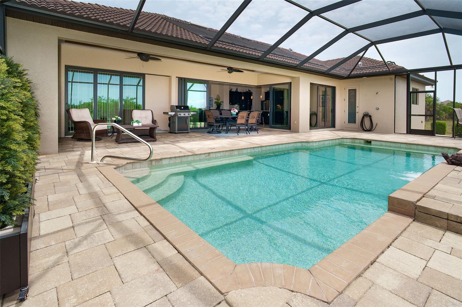 ROTONDA WEST PINE VLY - Residential