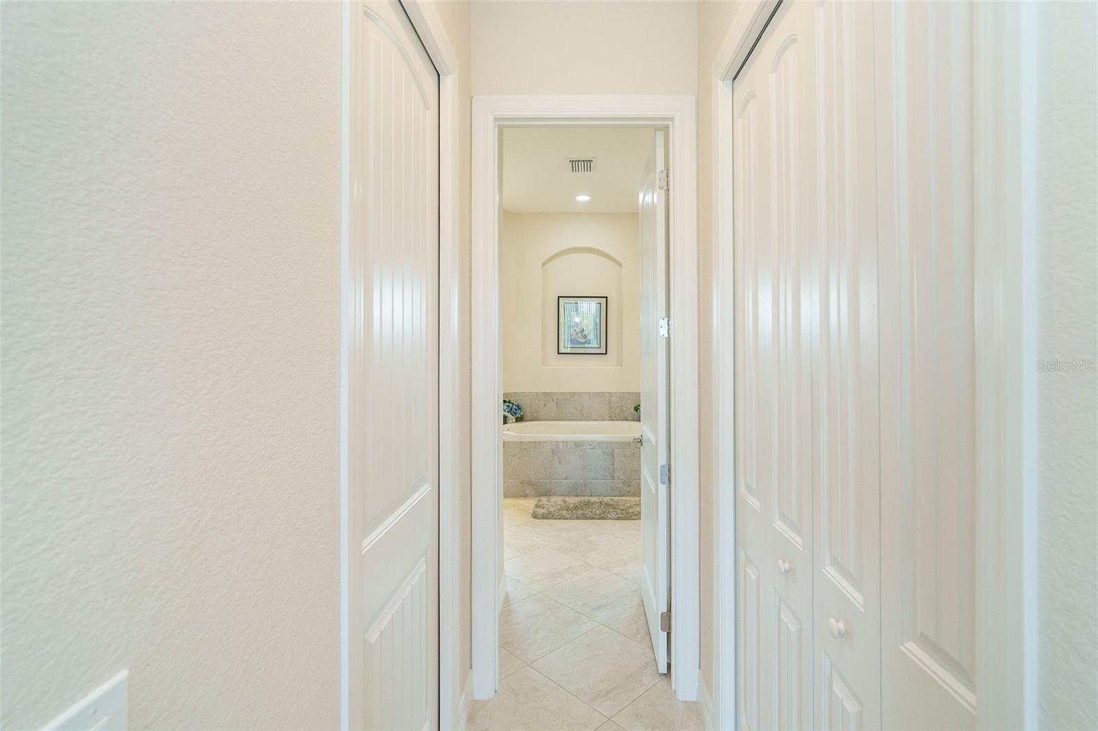 ROTONDA WEST PINE VLY - Residential