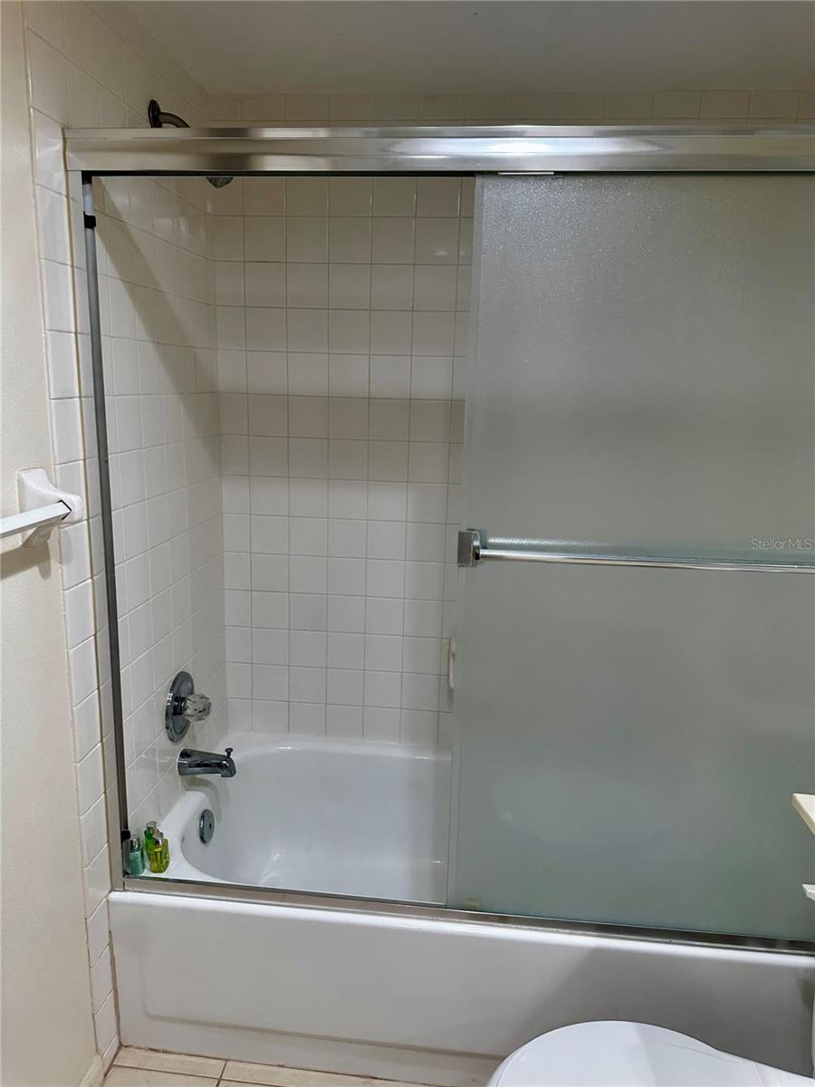 PASADENA COVE CONDO - Residential Lease