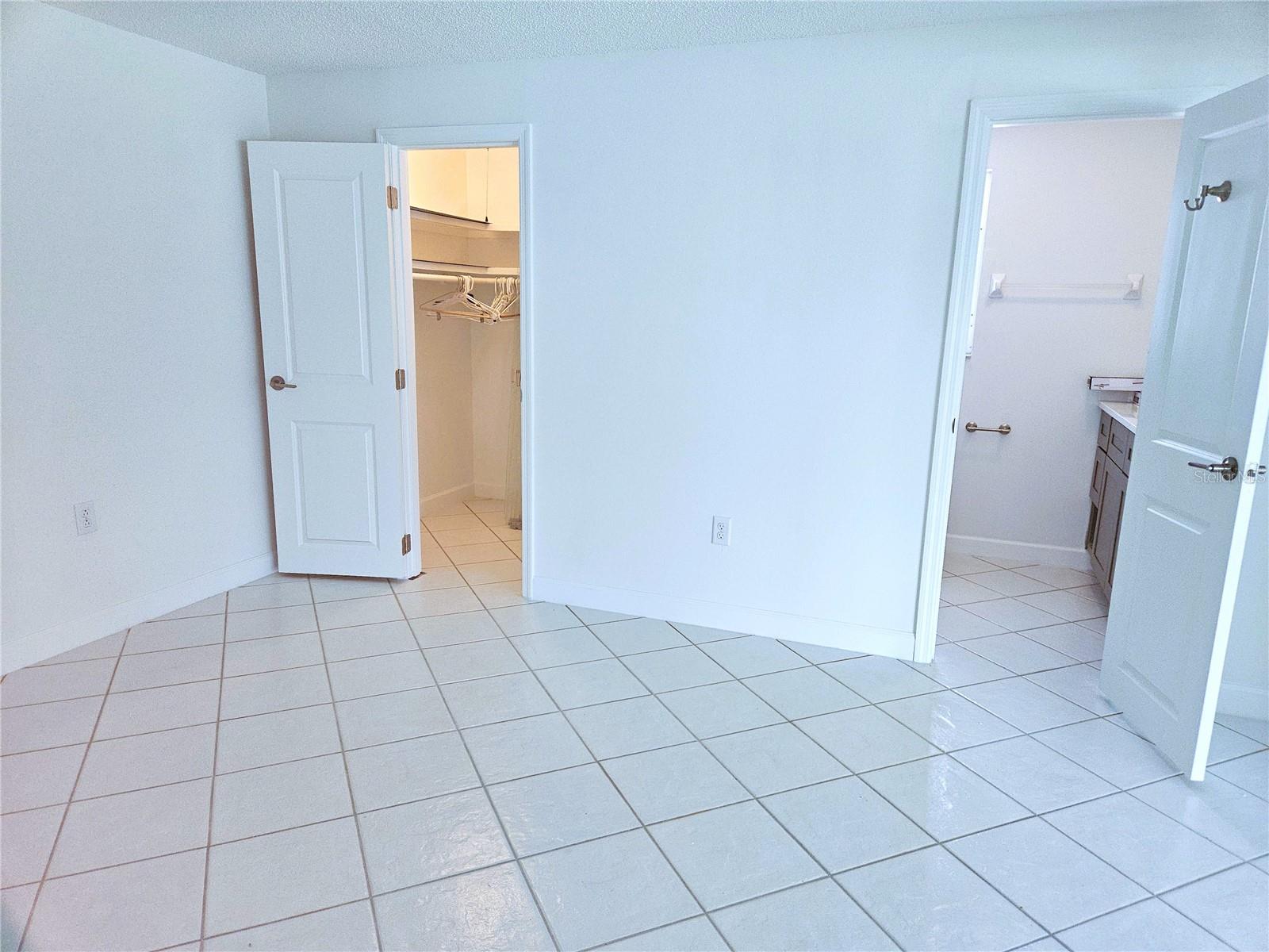 SPANISH MAIN YACHT CLUB CONDO - Residential