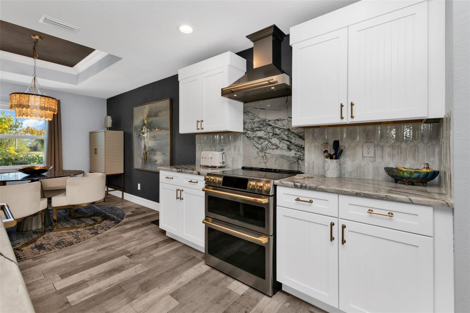 ROTONDA LAKES - Residential